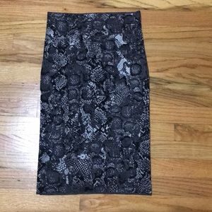 Bcbgmaxazria skirt